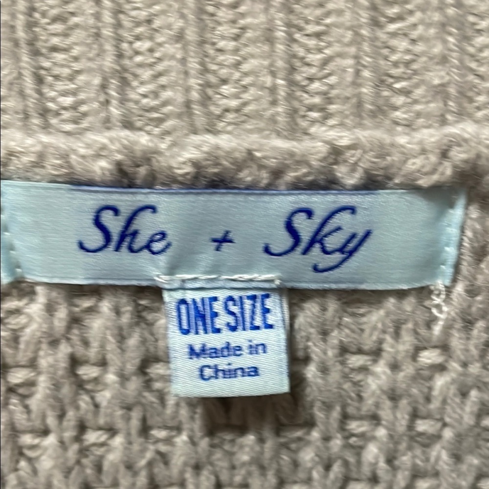 She + Sky Gray Ribbed Knit Poncho EUC - Picture 2 of 6